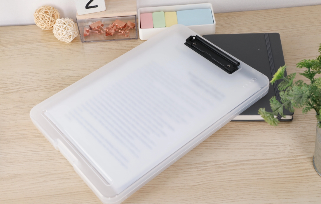 7 Best And Most Useful Desk And Office Supplies