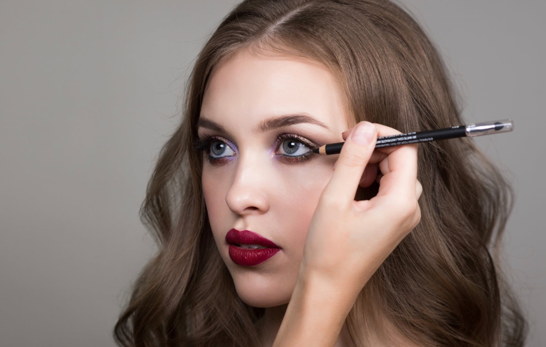 7 Best Eyeliners For Beginners