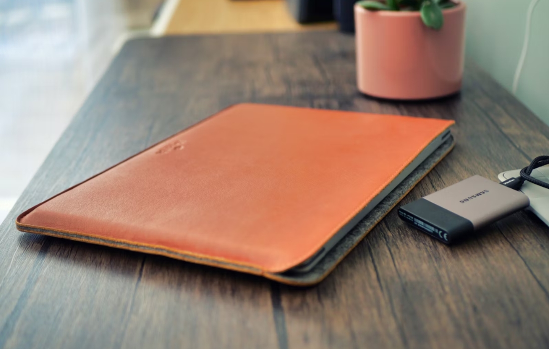 7 Premium Sleeves & Cases For Your Laptop
