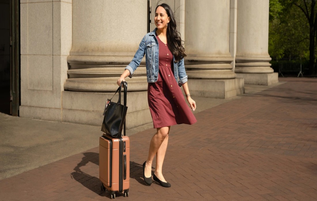 9 Best Suitcases For Travelling