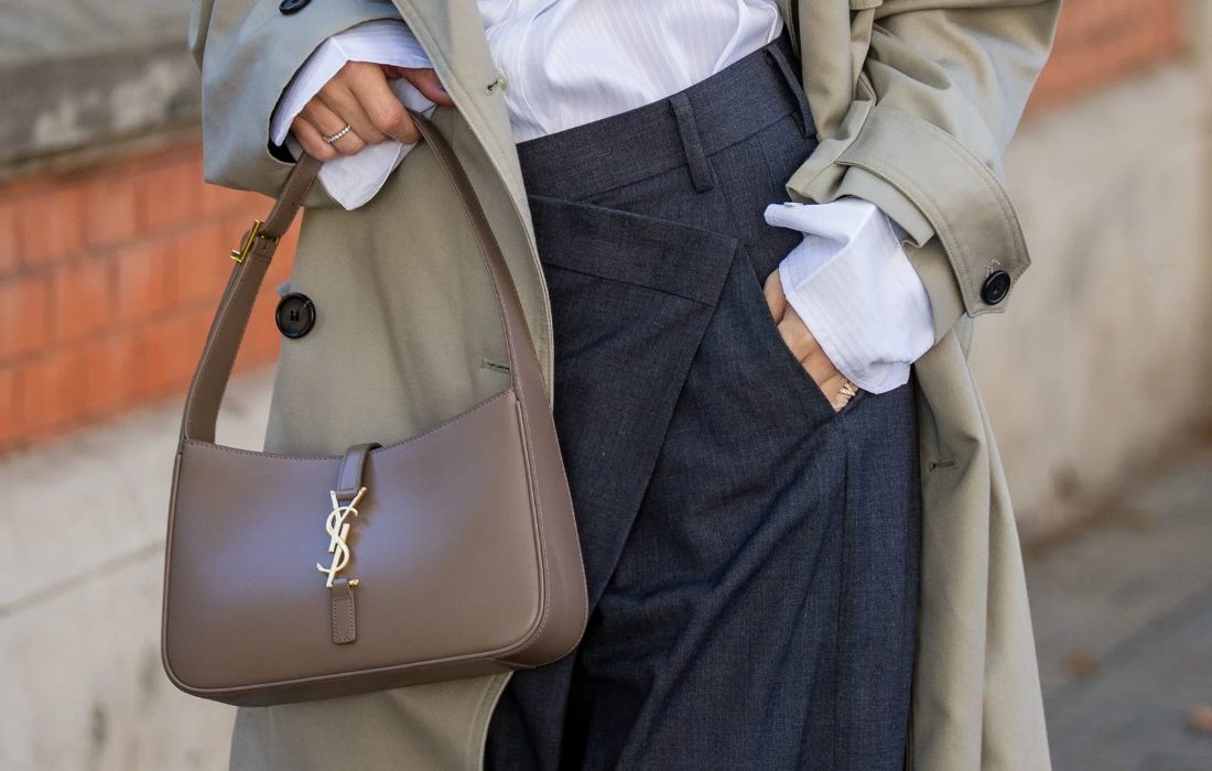 Top 8 Women’s Cross-Body Bags To Carry With Different Dresses